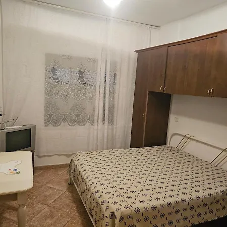 Holiday Apartments Durres * Дуррес