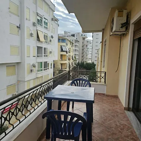 Апартаменты Holiday Apartments Durres